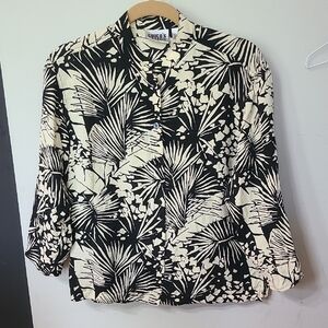 Vintage Chico's Design 100% Silk Embossed Leaf Print Blouse Size 0